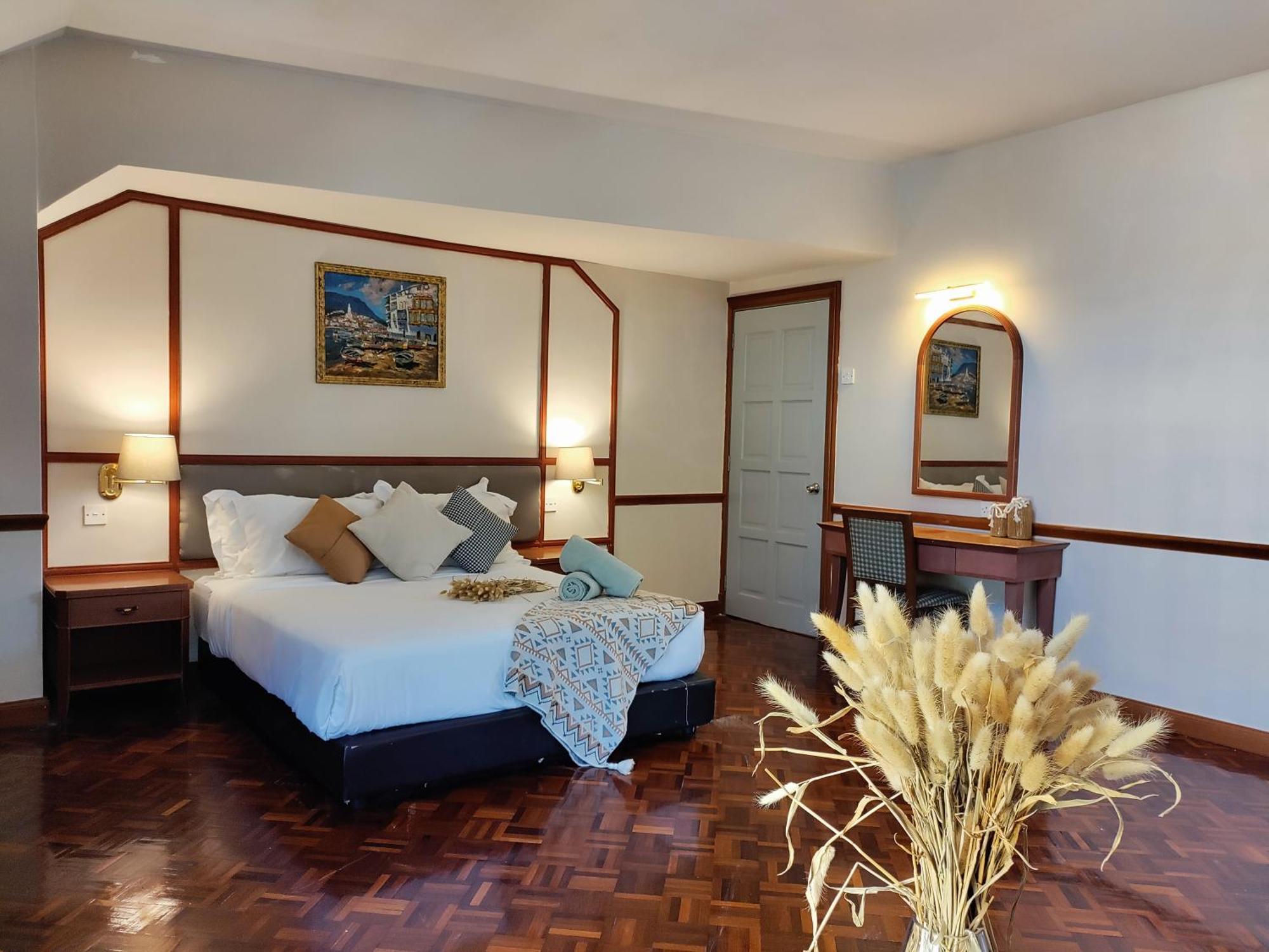 Star Regency By Plush Brinchang Phòng bức ảnh